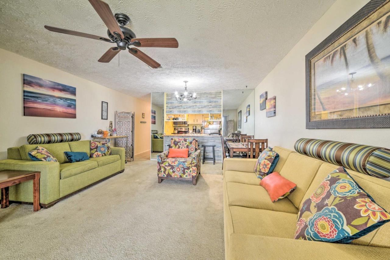 Bayside Pcb Escape With Community Pool And Docks! *